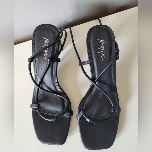 Nasty Gal The Thrill of the Lace-up Heels, VGUC, Size 4 UK/ 6 US - Picture 4 of 10